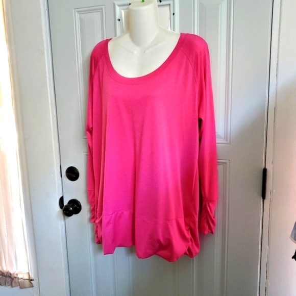 CHAMPION pink tunic top 2X plus pink Barbie - Picture 2 of 5